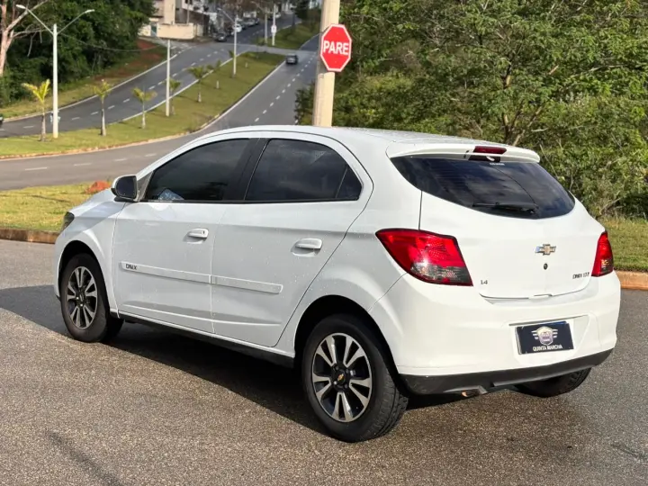 Onix HATCH LTZ 1.4 8V FlexPower 5p Mec.