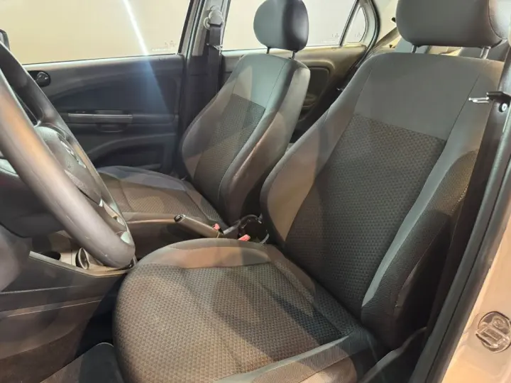 VOYAGE 1.6 MSI Flex 8V 4p