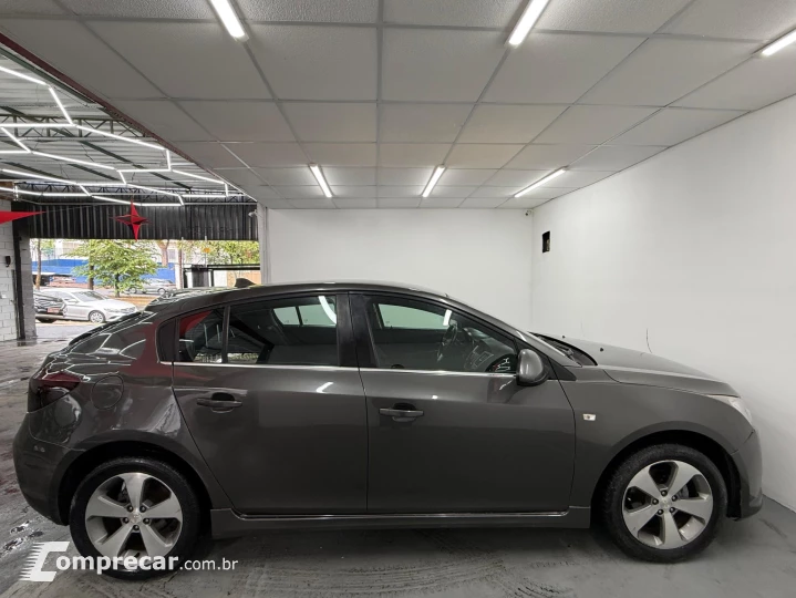 CRUZE LT 1.8 16V FlexPower 4p Mec.