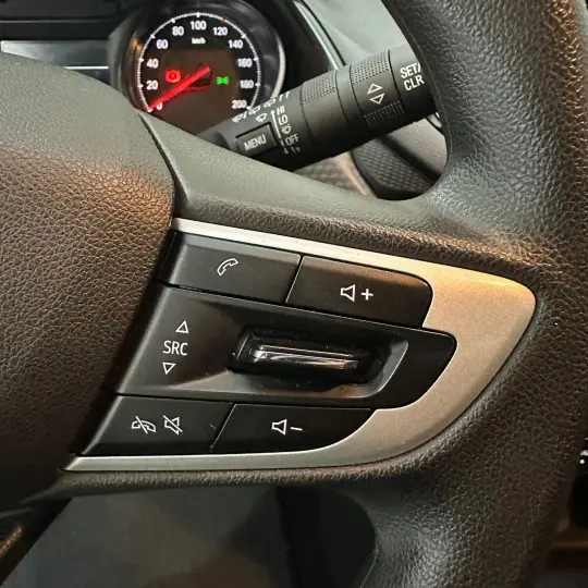 ONIX HATCH 1.0 12V Flex 5p Mec.