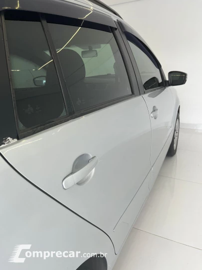 SPACEFOX 1.6 MI Trend 8V