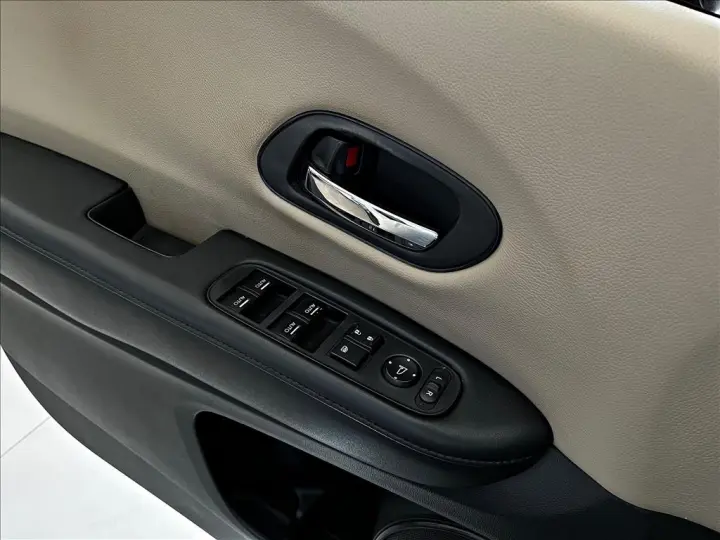 HR-V 1.8 16V FLEX LX 4P AUTOMÁTICO