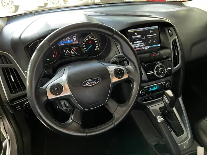 FOCUS 2.0 TITANIUM 16V FLEX 4P POWERSHIFT