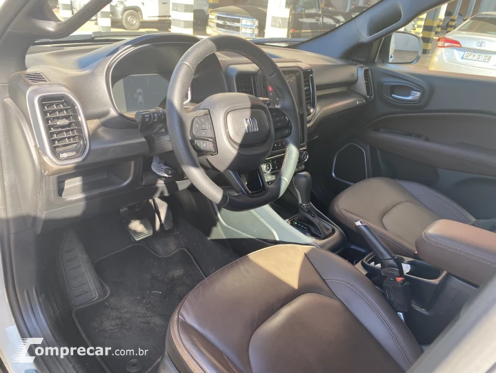 TORO 2.0 16V Turbo Ranch 4WD AT9