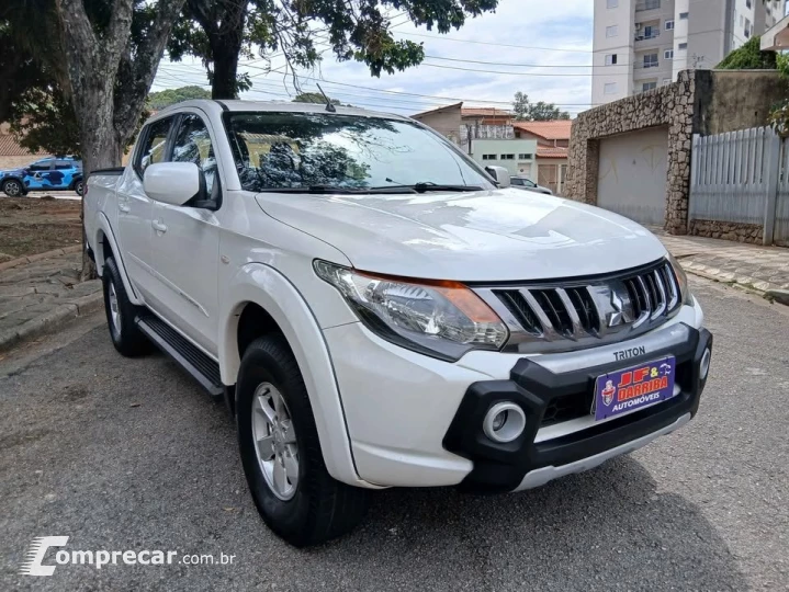 L200 TRITON 2.4 16V Turbo GLS CD 4X4
