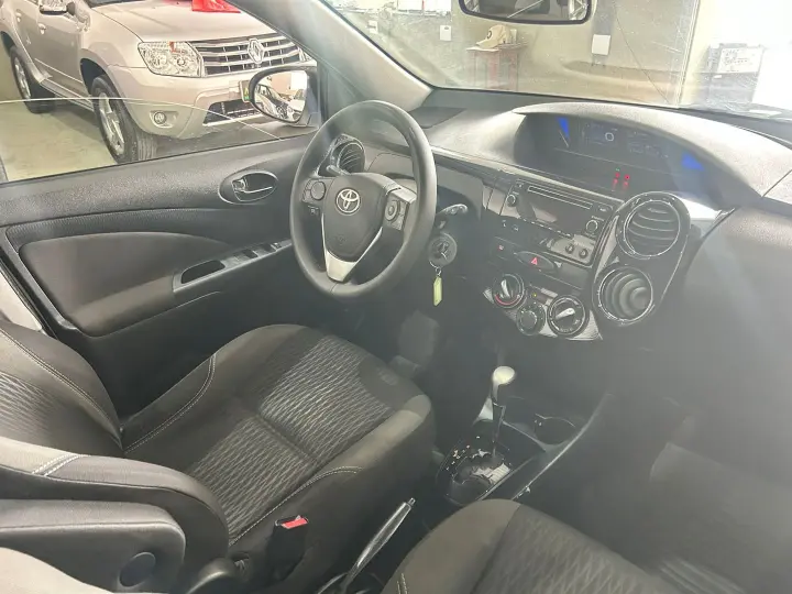 Etios 1.5 Xs 16V Flex 4P Automático