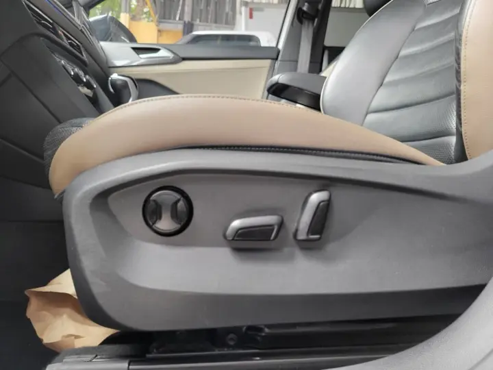 TAOS Highline 1.4 250 TSI Flex Aut.