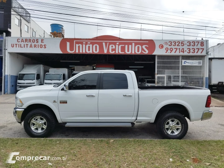 RAM 6.7 2500 Laramie 4X4 CD I6