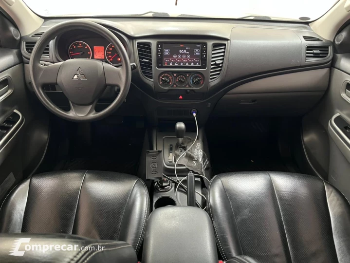 L200 TRITON 2.4 16V Turbo Sport GLS CD 4X4