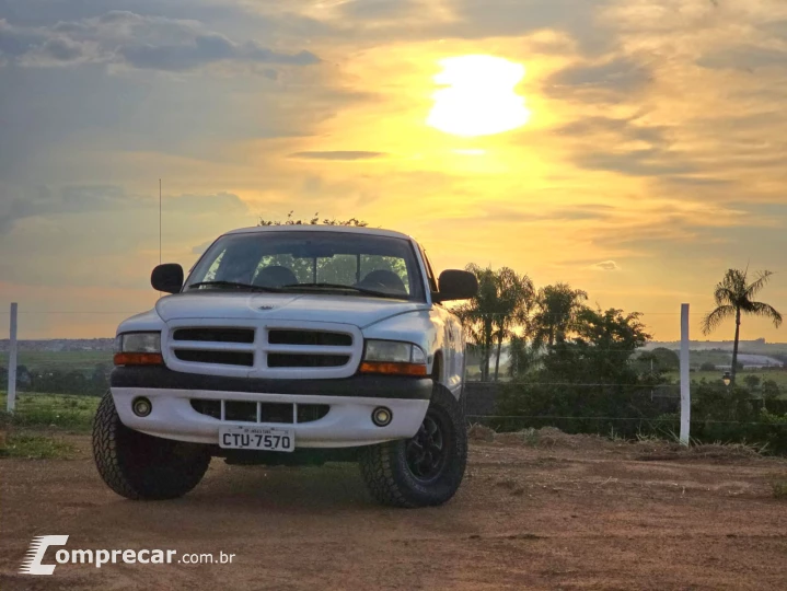 DAKOTA 3.9 Sport 4X2 CE V6 12V