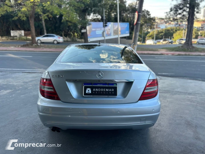 C 180 1.8 Cgi Classic 16V Turbo Gasolina 4P Automático