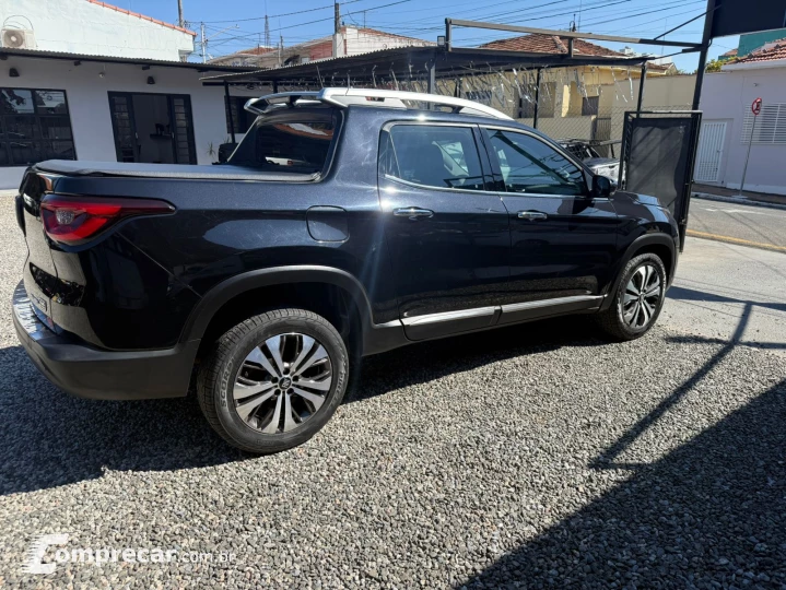 TORO 2.0 16V Turbo Volcano 4WD AT9