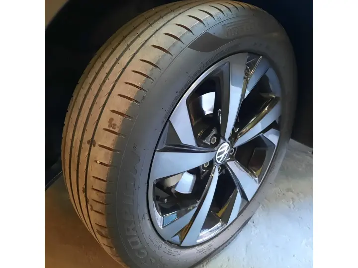 NIVUS 1.0 200 TSI TOTAL FLEX HIGHLINE AUTOMÁTICO