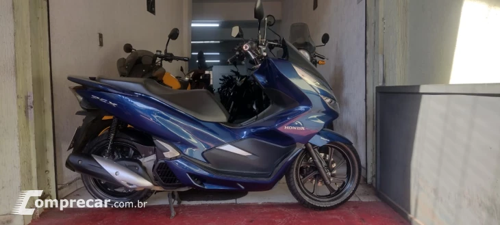 PCX 150 CBS