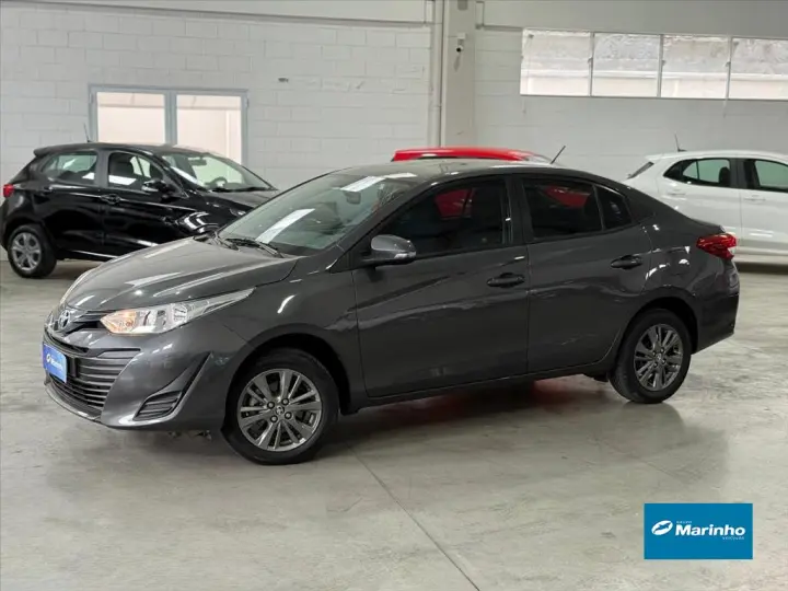 YARIS 1.5 16V FLEX SEDAN XL PLUS CONNECT MULTIDRI