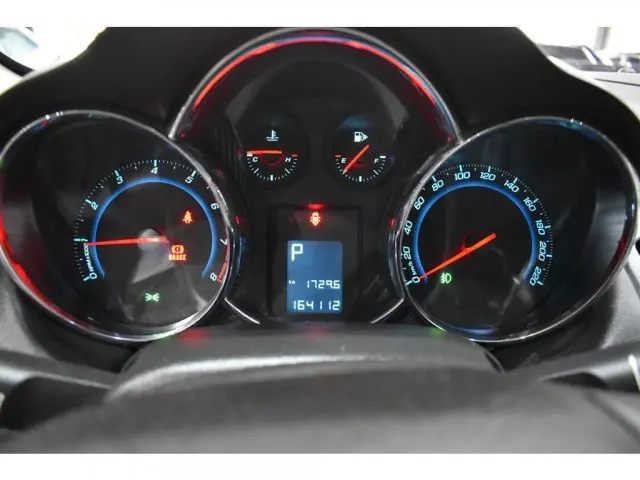 CRUZE HATCH - 1.8 LTZ SPORT6 16V 4P AUTOMÁTICO