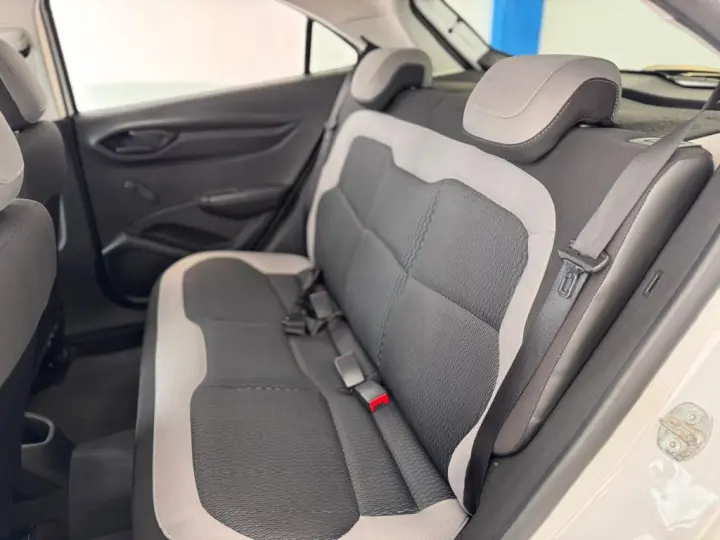 ONIX HATCH LT 1.0 8V FlexPower 5p Mec.