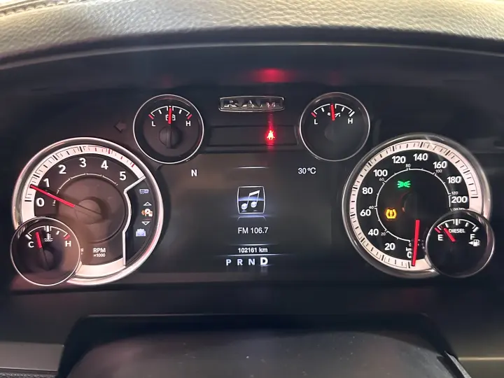 2500 6.7 LARAMIE 4X4 CD I6 TURBO DIESEL 4P AUTOMÁTICO