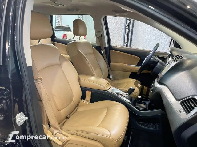 JOURNEY - 3.6 SXT V6 4P AUTOMÁTICO