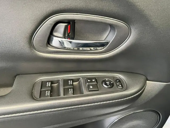 HR-V LX 1.8 FLEXONE 16V 5P AUT.