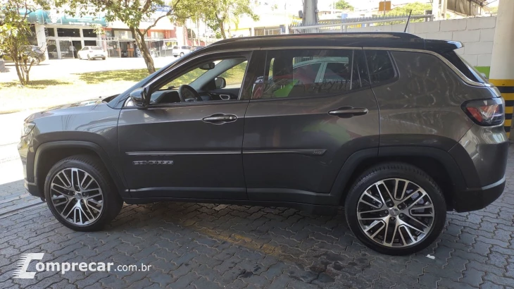 COMPASS 1.3 T270 TURBO LIMITED AT6