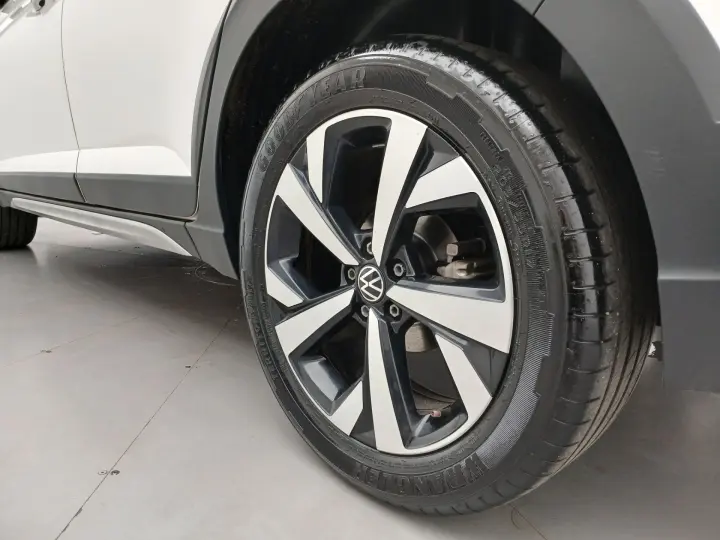 NIVUS 1.0 200 TSI TOTAL FLEX HIGHLINE AUTOMÁTICO