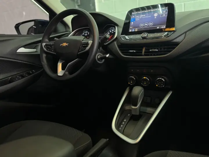 ONIX SEDAN Plus LT 1.0 12V TB Flex Aut.