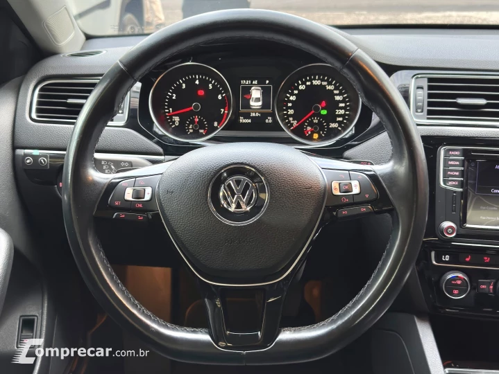 JETTA 2.0 TSI HIGHLINE 211CV GASOLINA 4P TIPTRONIC