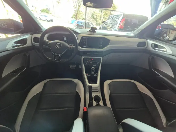 T-CROSS 1.4 250 TSI TOTAL FLEX HIGHLINE AUTOMÁTICO