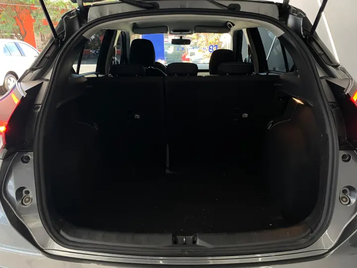 KICKS Active 1.6 16V Flex Aut.