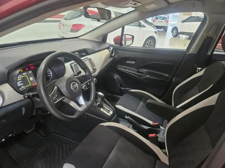 VERSA 1.6 16V Advance