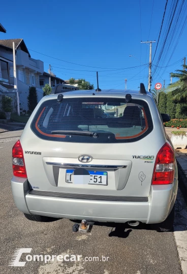 TUCSON 2.0 MPFI GLS 4X2 16V 143cv 2WD