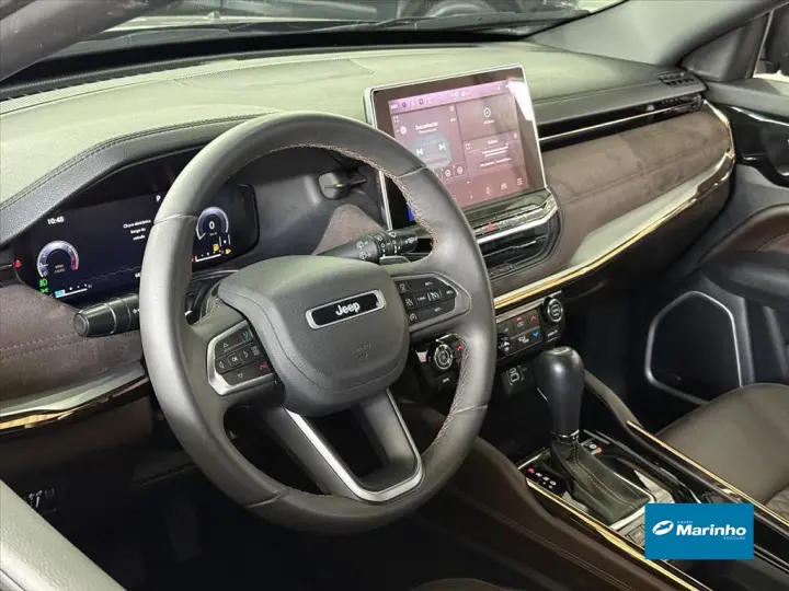 COMMANDER 1.3 T270 TURBO FLEX OVERLAND AT6