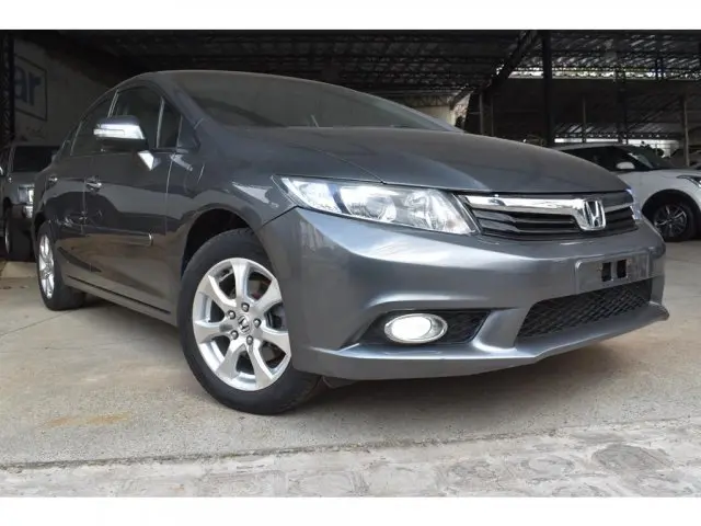 CIVIC - 1.8 EXS 16V 4P AUTOMÁTICO