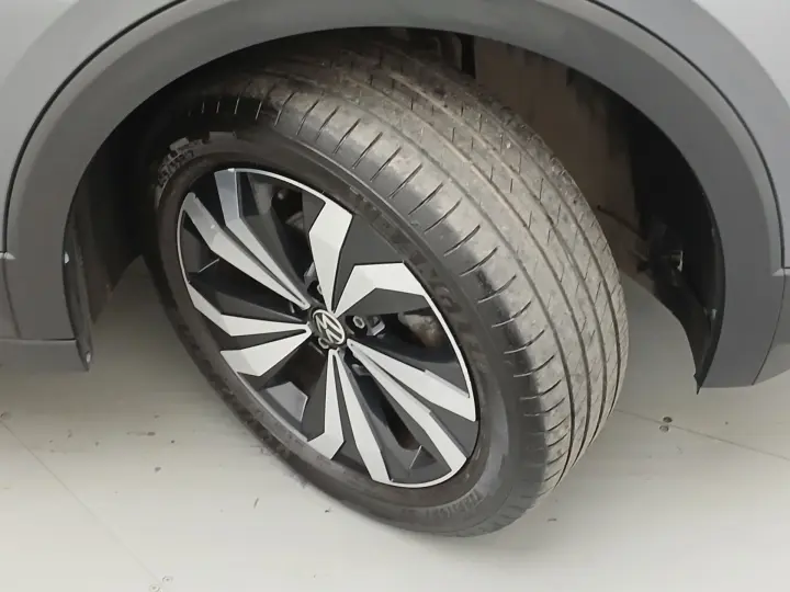 T-CROSS 1.4 250 TSI TOTAL FLEX HIGHLINE AUTOMÁTICO