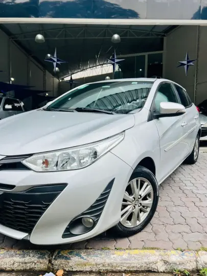 YARIS XL Plus Con. 1.5 Flex 16V 5p Aut.