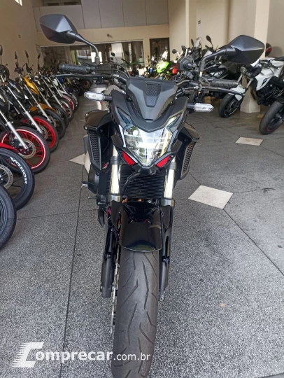 CB 500F