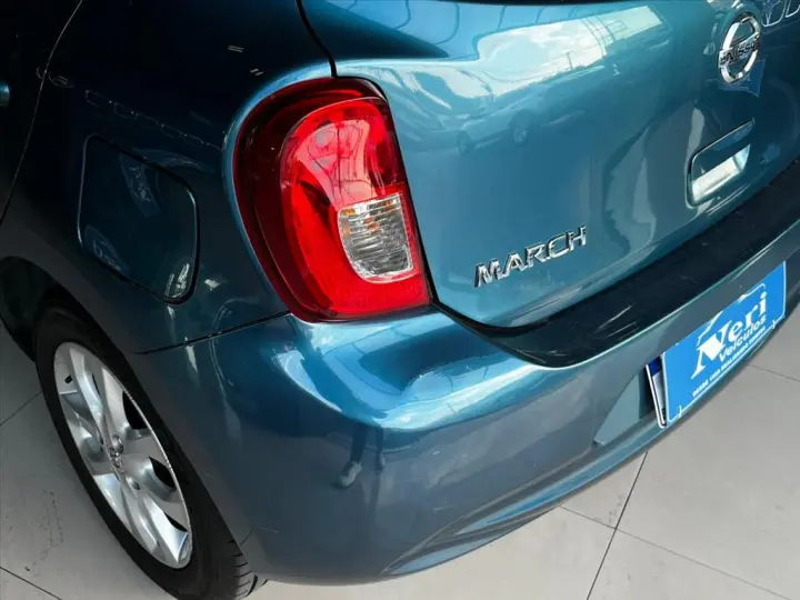 MARCH 1.6 SV 16V FLEX 4P MANUAL