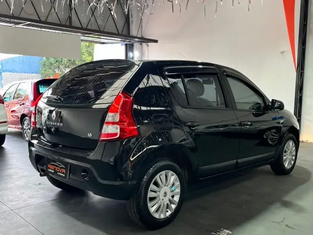 SANDERO - 1.6 PRIVILÉGE 8V 4P MANUAL