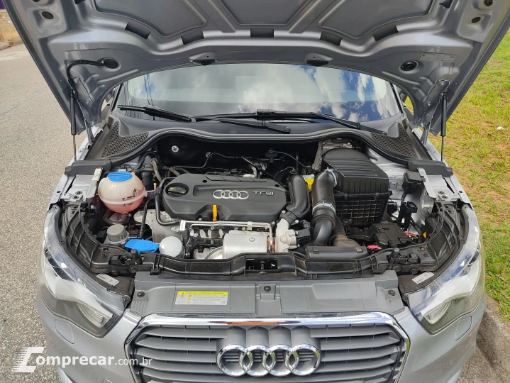 A1 1.4 TFSI Attraction 16V