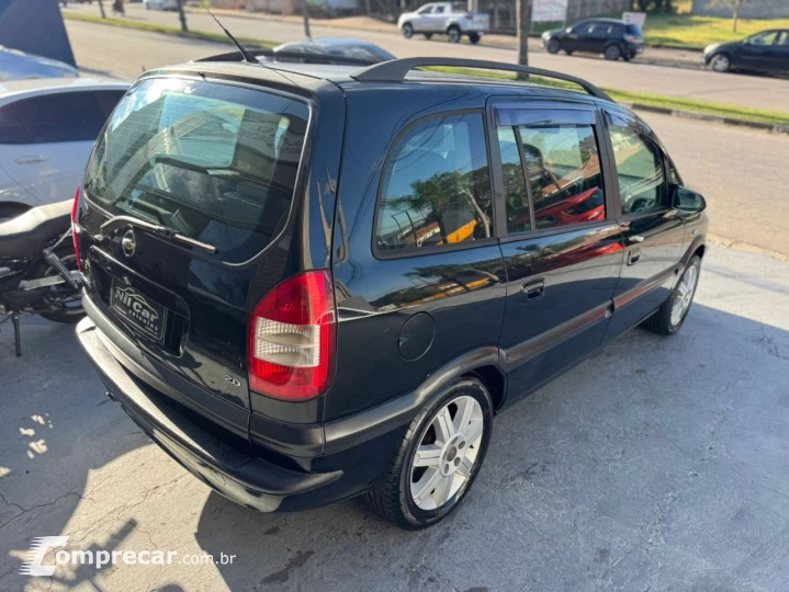 Zafira Elegance 2.0 MPFI FlexPower 8V 5p