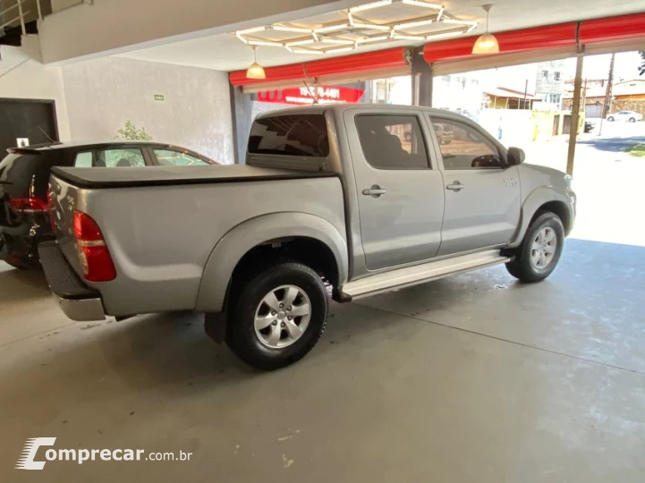 HILUX 2.7 SRV 4X2 CD 16V