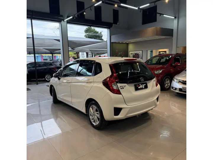 FIT 1.5 LX 16V FLEX 4P AUTOMÁTICO