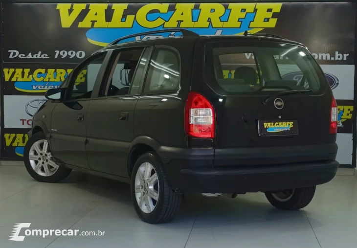 ZAFIRA 2.0 MPFI Elegance 8V