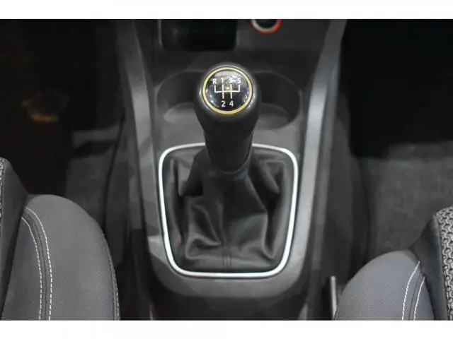 SPACEFOX - 1.6 MI SPORTLINE 8V 4P MANUAL