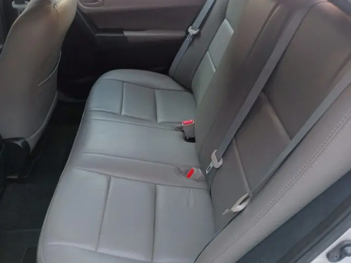 Corolla 1.8 Gli 16V Flex 4P Automático