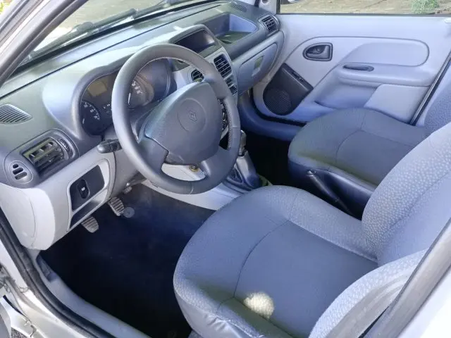 CLIO HATCH - 1.0 CAMPUS 16V 4P MANUAL