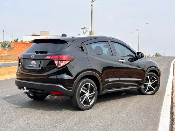 HR-V Touring CVT 1.8 I-VTEC FlexOne