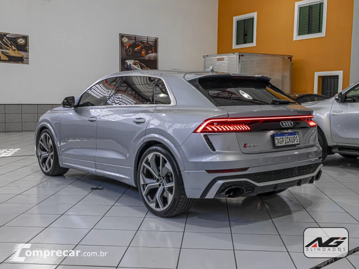 RS Q8 4.0 V8 Twinturbo Mhev