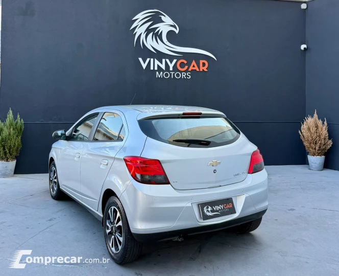 ONIX 1.4 MPFI LTZ 8V